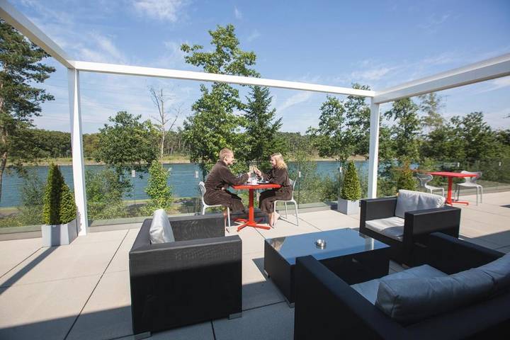 Location de vacances pour 2 personnes, avec Terrasse ainsi que Jacuzzi et Sauna à Herentals