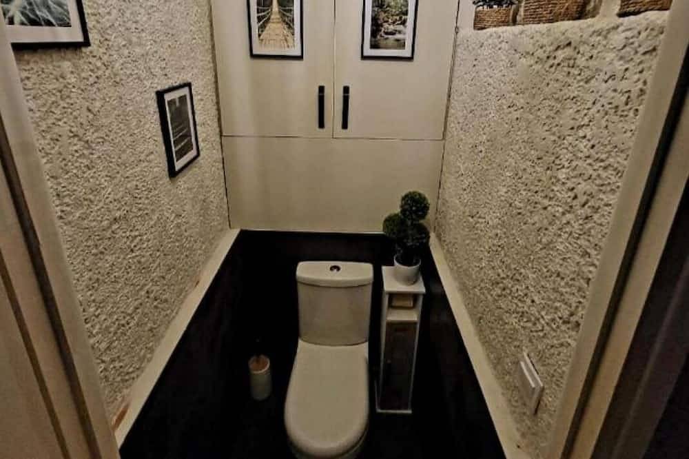 Entire apartment, Gardenhill.Familly 2 Bedroom in Argelès-Gazost, French Pyrenees