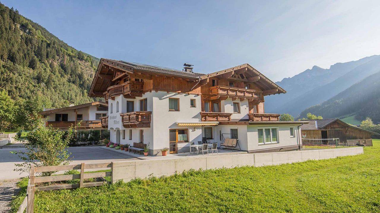Ganze Ferienwohnung, Ferienwohnung für 5 Personen (65 m²) in Neustift im Stubaital in Milders, Neustift im Stubaital
