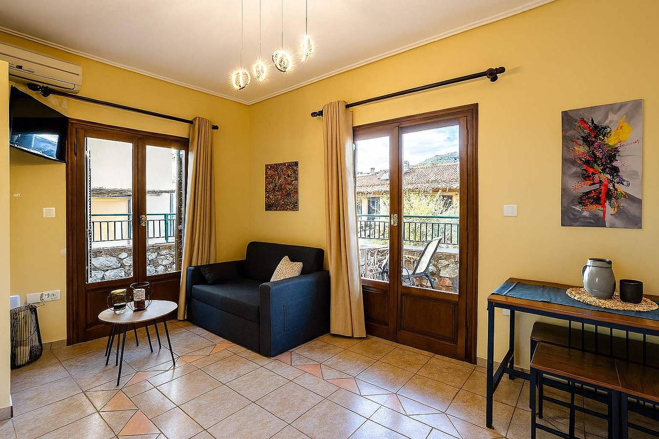 Entire apartment, Stoupa Oasis - Spitiko Garden Getaway in Stoupa, Messenia region