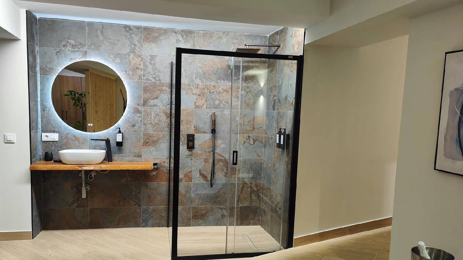 Apartamento vacacional entero, Apartamento turístico "Leather Loft Rural" in Ubrique, Pueblos Blancos