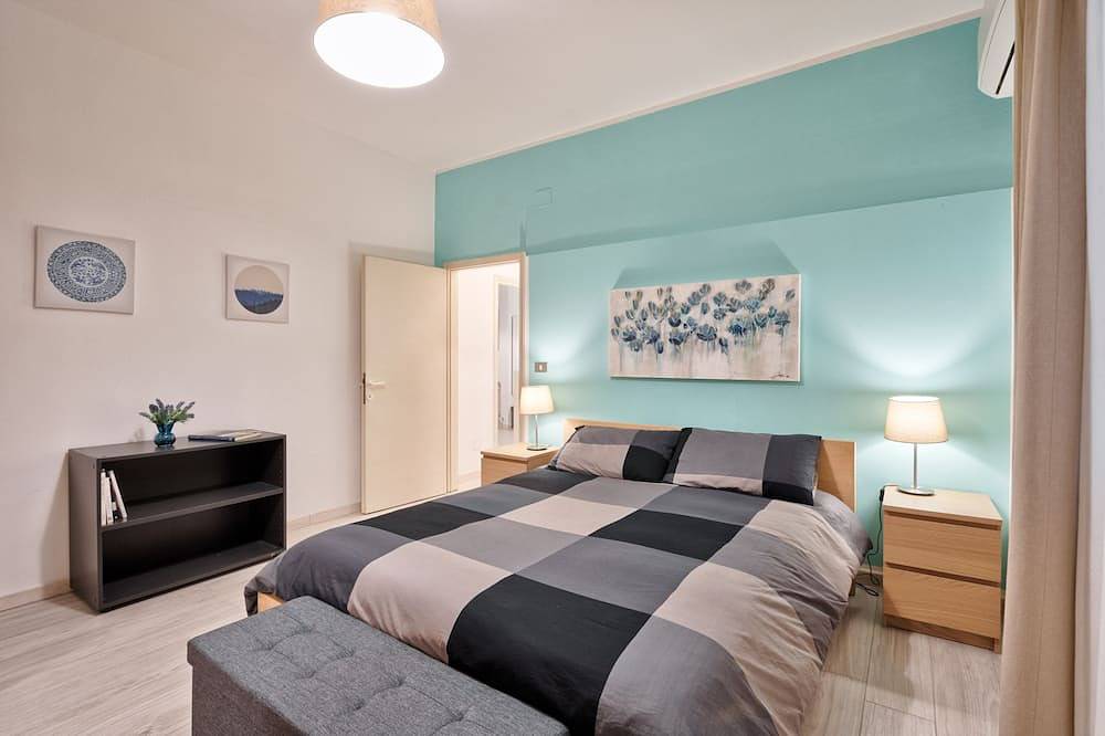 Ganze Wohnung, Große Wohnung zwischen Strand und Stadt - Mit Parkplatz und Privatstrand. in Sottomarina, Chioggia