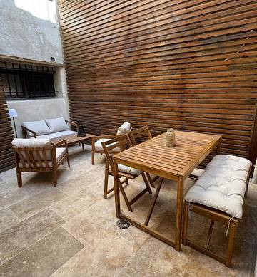 Gîte pour 4 personnes, avec terrasse dans Cinema Utopia La Manutention Avignon