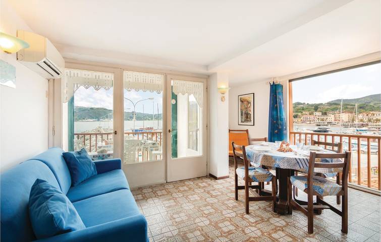 Gîte pour 6 personnes, avec terrasse à Porto Azzurro - 3