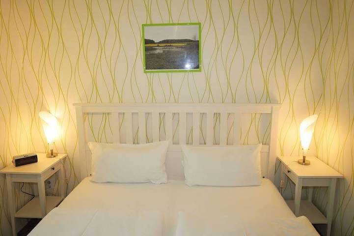 Ferienhaus für 6 Personen, mit Terrasse und Garten in Zirkow - 4