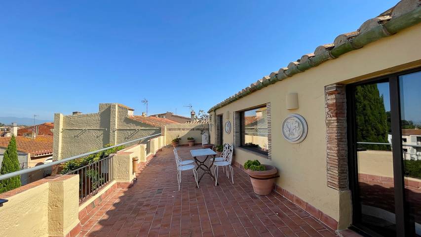 Casa rural para 4 personas, con Jardín en Figueras - 2