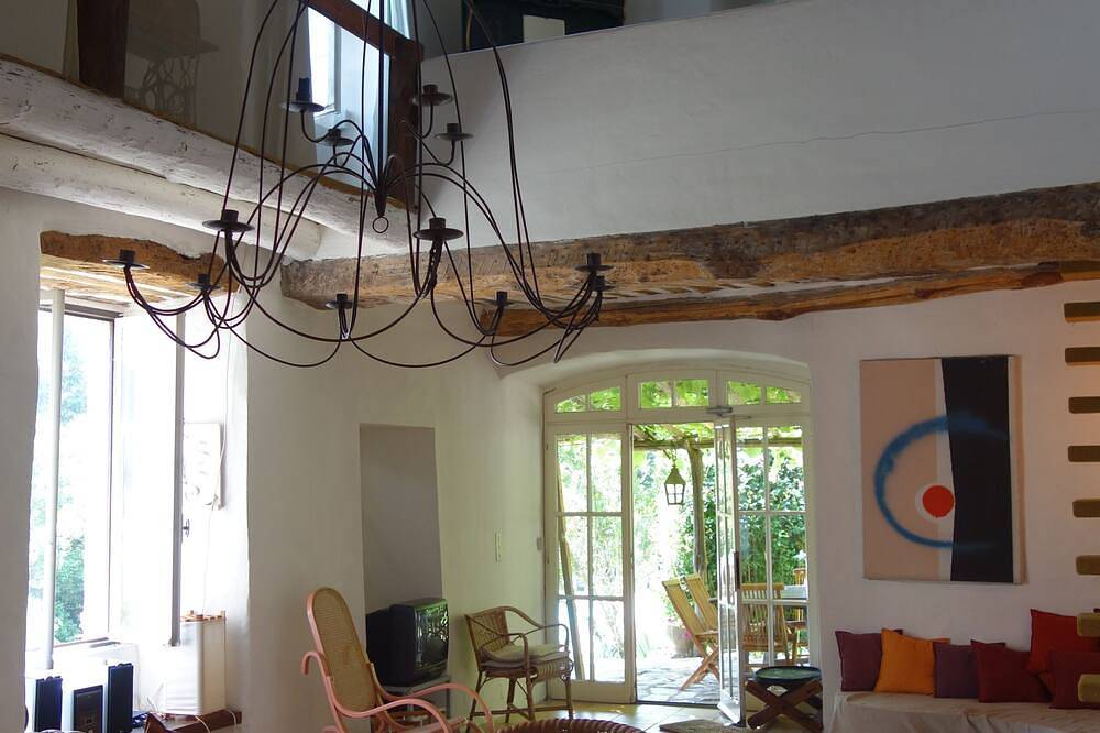 Cévennes, magnificent house, large swimming pool, nature, superb view in Saumane, Parc national des Cévennes