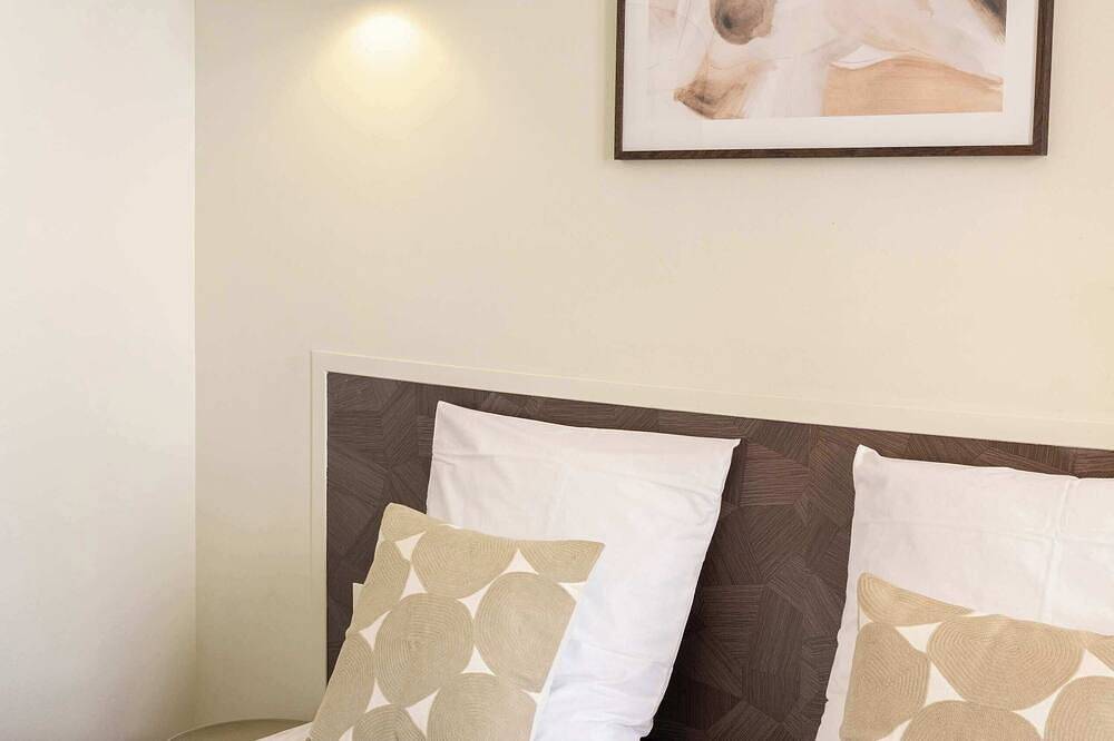 Entire apartment, Simonnot 11 in Le Pré-Saint-Gervais, Seine-Saint-Denis