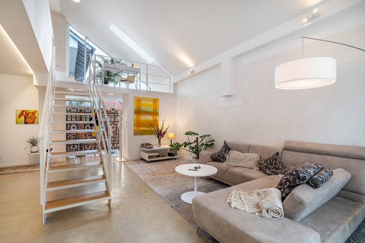 Ferienhaus 'Architektenhaus Baden Mit Studio' mit Bergblick, privater Terrasse und Wlan in Ottersweier, Ferienregion Bühl Bühlertal Ottersweier Region