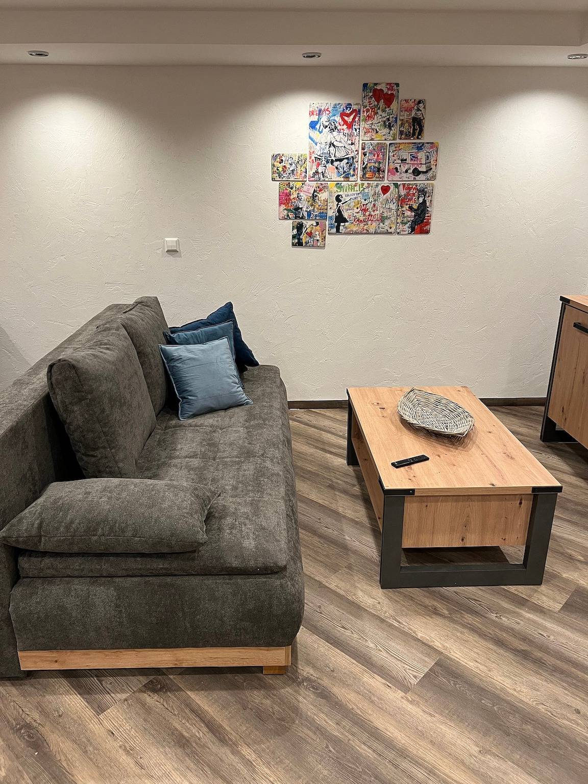 Ganze Ferienwohnung, Tl Apartments - 2 Zimmer Apartment Josha mit 52qm in Feuchtwangen, Romantische Straße