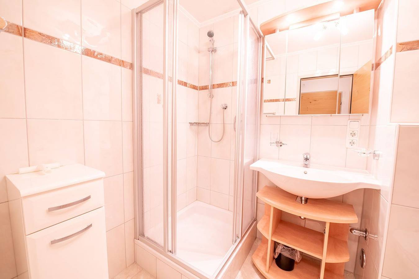 Geheel appartement, Vakantieappartement voor 4 personen met terras in Königsleiten, Kitzbüheler Alpen