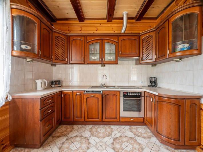 Großes und komfortables Ferienhaus mit Terrasse in Bobolin, Powiat Sławieński