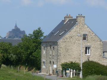 Chambre d’hôte pour 2 personnes, avec jardin dans la Manche