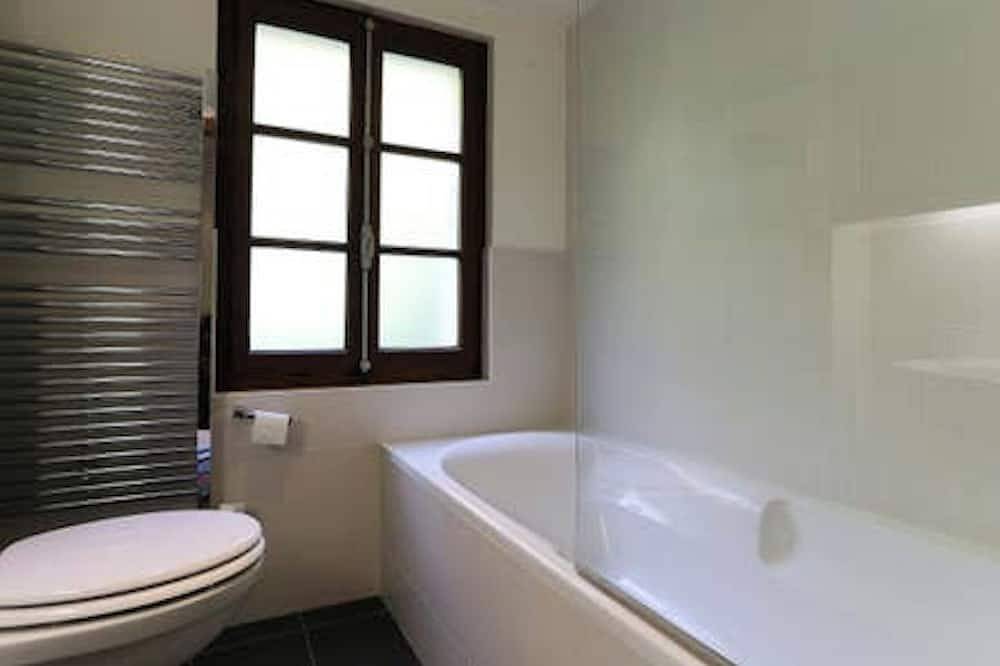 Argentiere: chalet 300 m des Grands Montets/Jacuzzi - 6 chambres et 6 sdbains :) in Argentière, Chamonix-Mont-Blanc