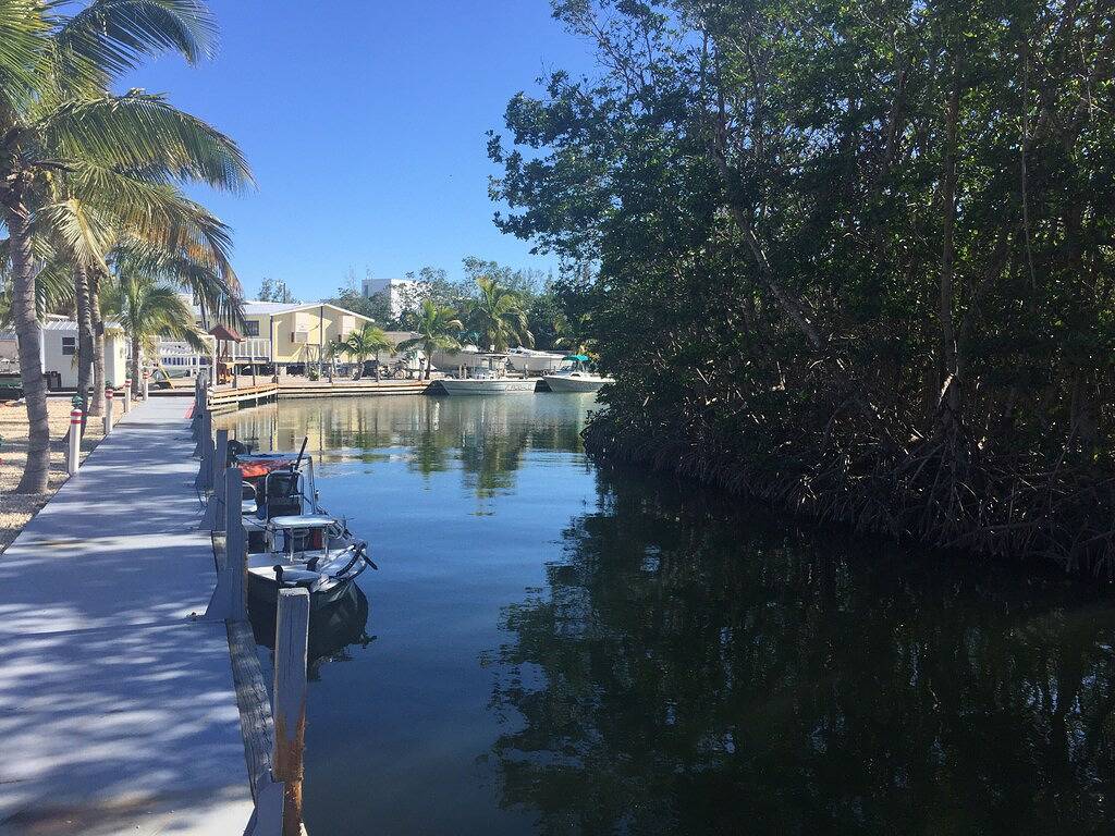 Key Largo, Calusa, 2 Schlafzimmer 1. 5 Bad mit abgeschirmten in Terrasse in Key Largo
