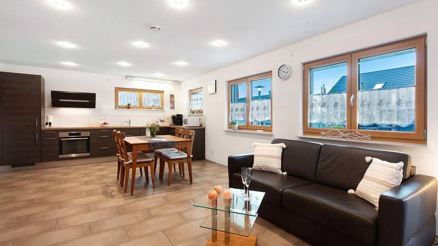 Ferienwohnung für 4 Personen, mit Terrasse in Weilheim - 2