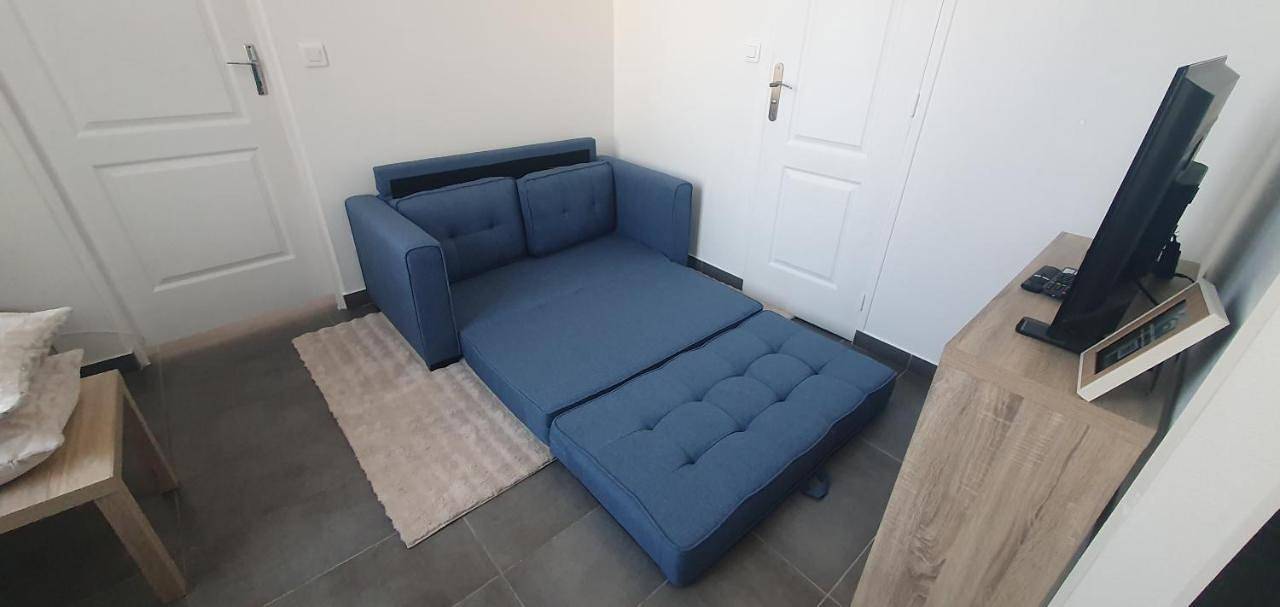 Appartement entier, Two-Bedroom Apartment in Villeneuve-le-Roi, Val-de-Marne