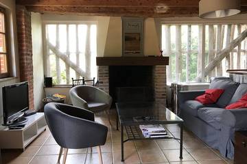 Gîte pour 5 personnes, avec terrasse à Goustranville