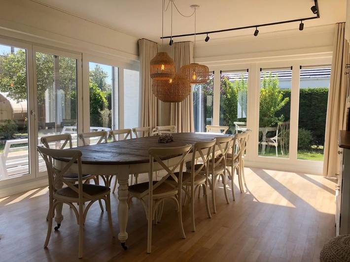 Ferienhaus für 12 Personen, mit Sauna und Ausblick sowie Garten, mit Haustier