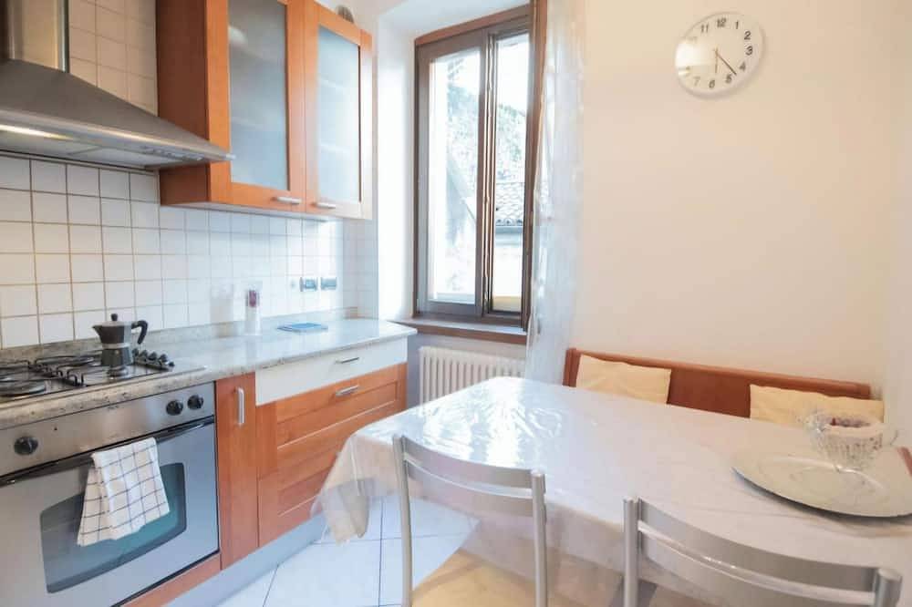 Camera Doppia con Letti Singoli in Trento, Dolomiti di Fiemme