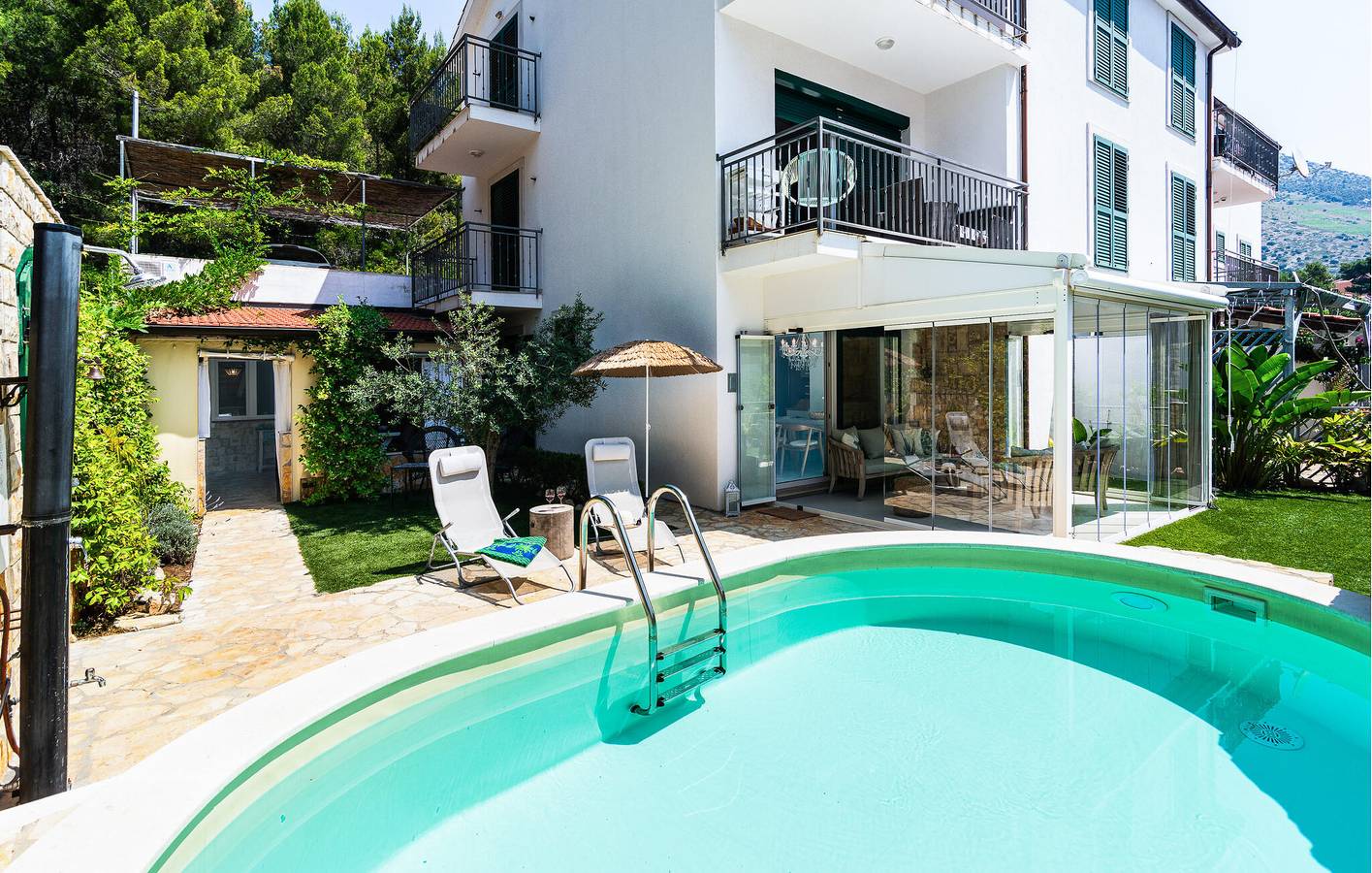 Geheel vakantieappartement, Vakantieappartement voor 4 personen met terras in Hvar