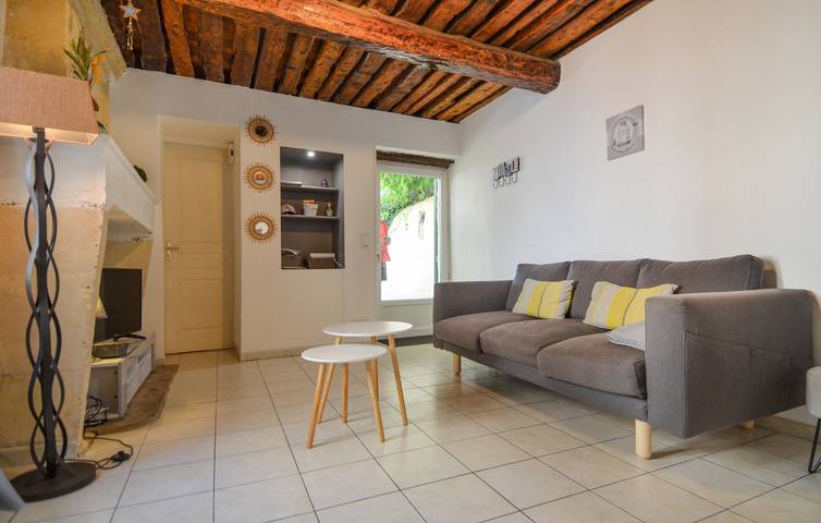 Location de vacances pour 6 personnes, avec terrasse à Maillane - 4