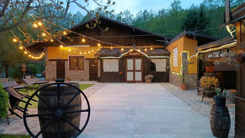 Casa vacanza per 2 persone, con Giardino e Sauna nonché Panorama a San Severino Lucano