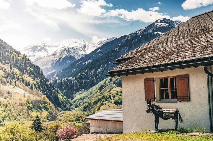 Ferienwohnung für 6 Personen, mit Balkon und Garten