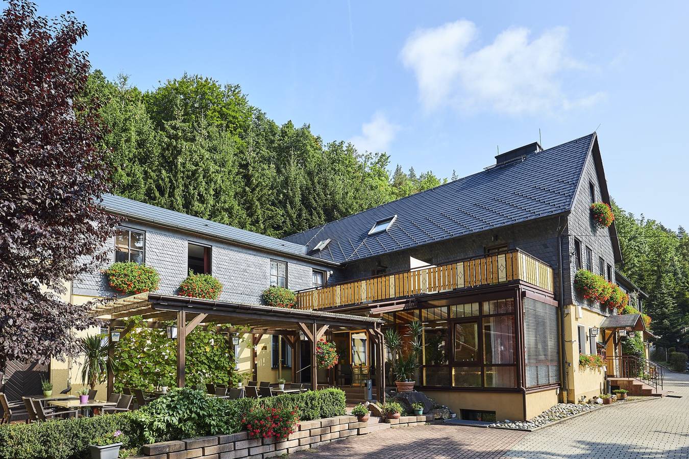 Flair Waldhotel Restaurant Mellestollen Ferienwohnung in Saalfeld, Saalfeld/Saale