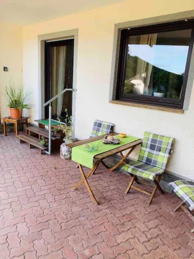 Ferienwohnung für 4 Personen, mit Terrasse und Ausblick in Altenahr - 4