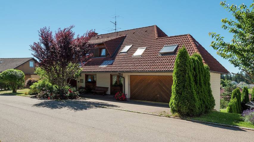 Ferienwohnung für 4 Personen, mit Balkon und Garten in Furtwangen