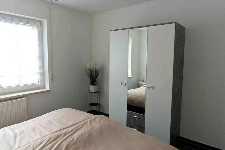 Ganze Wohnung, Bodenseeperle! Gemütliches 3,5 Zi. Apartment mit schönem Garten in Bodenseenähe in Friedrichshafen, Region Bodensee-Oberschwaben