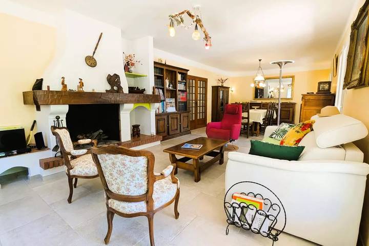 Location de vacances pour 4 personnes, avec jardin à La Garde - 3