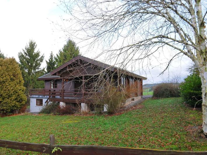Vakantiehuis voor 8 personen, with Whirlpool and Terras as well as Tuin and Sauna in Rendeux