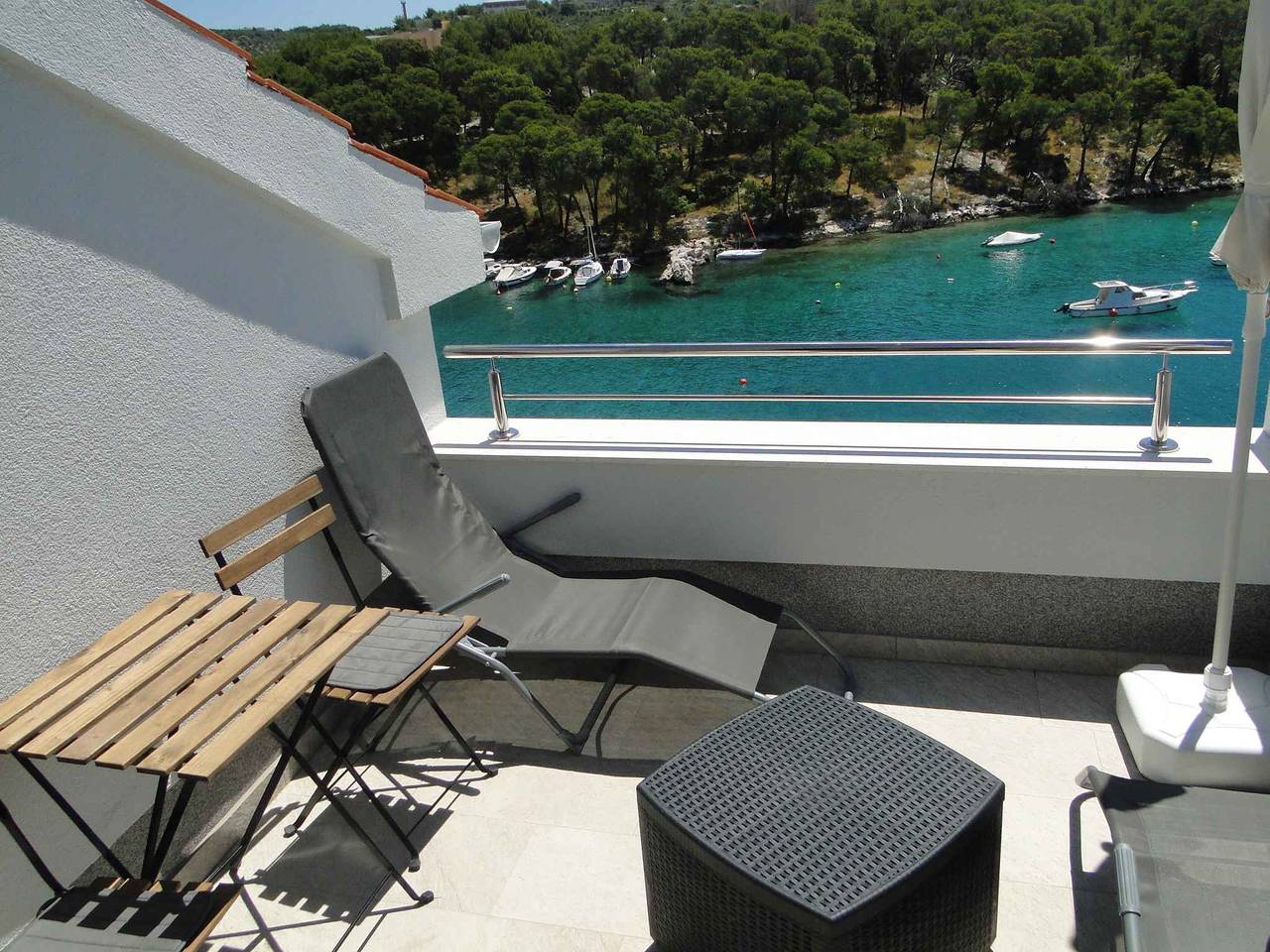 Ganze Ferienwohnung, Ferienwohnung mit Meerblick direkt am Meer  in Primosten, Šibenik-Knin