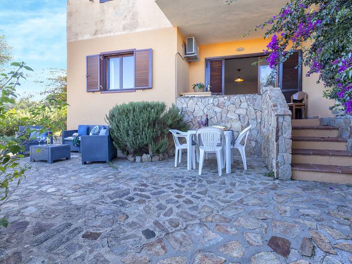 Appartement de vacances pour 6 personnes, avec terrasse et jardin