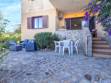 Ferienwohnung für 6 Personen, mit Terrasse und Garten in Nord Sardinien