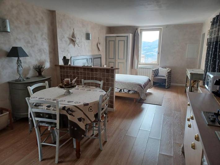 Apartamento de vacaciones para 3 personas, con vistas y terraza - 1