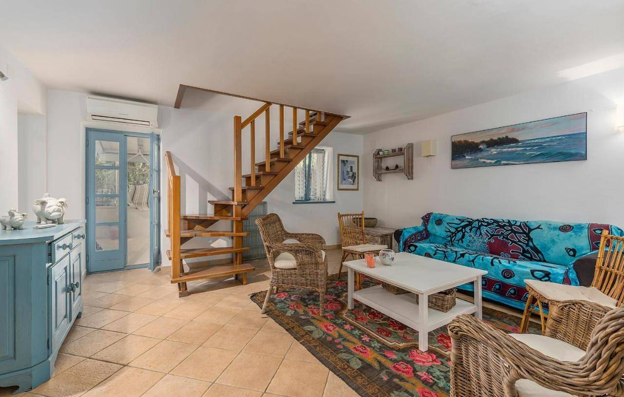 Charmantes Cottage im Stadtzentrum von Novigrad, nur 20 Meter vom Strand entfernt
 in Novigrad, Umag und Umgebung
