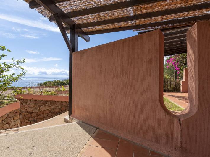 Location de vacances pour 3 personnes, avec terrasse et jardin à Bonifacio - 2