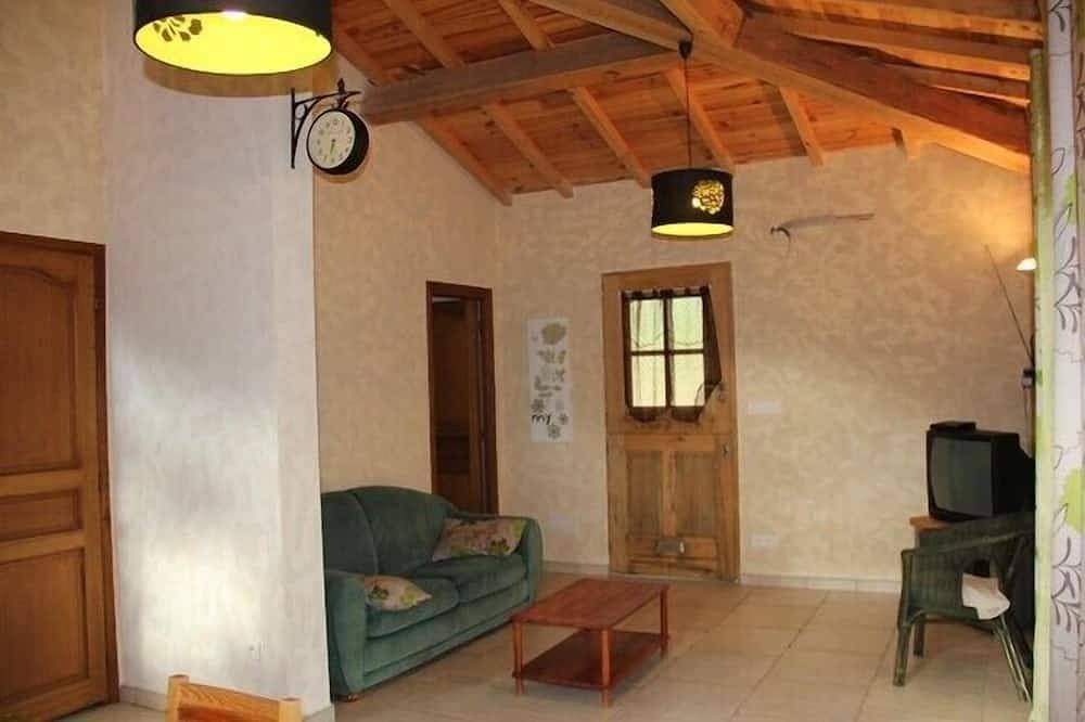 Villa indépendante et accueillante. in Appietto, Région d'Ajaccio