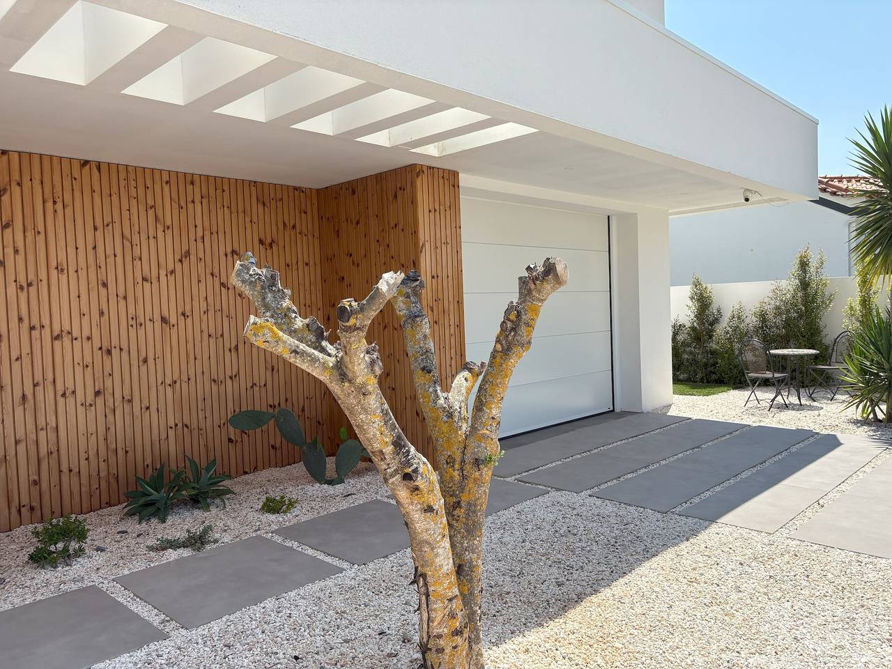 Casa 28 com Piscina Privada, Terraço Privado e Wi-Fi in Praia do Meco, Sesimbra (Castelo)