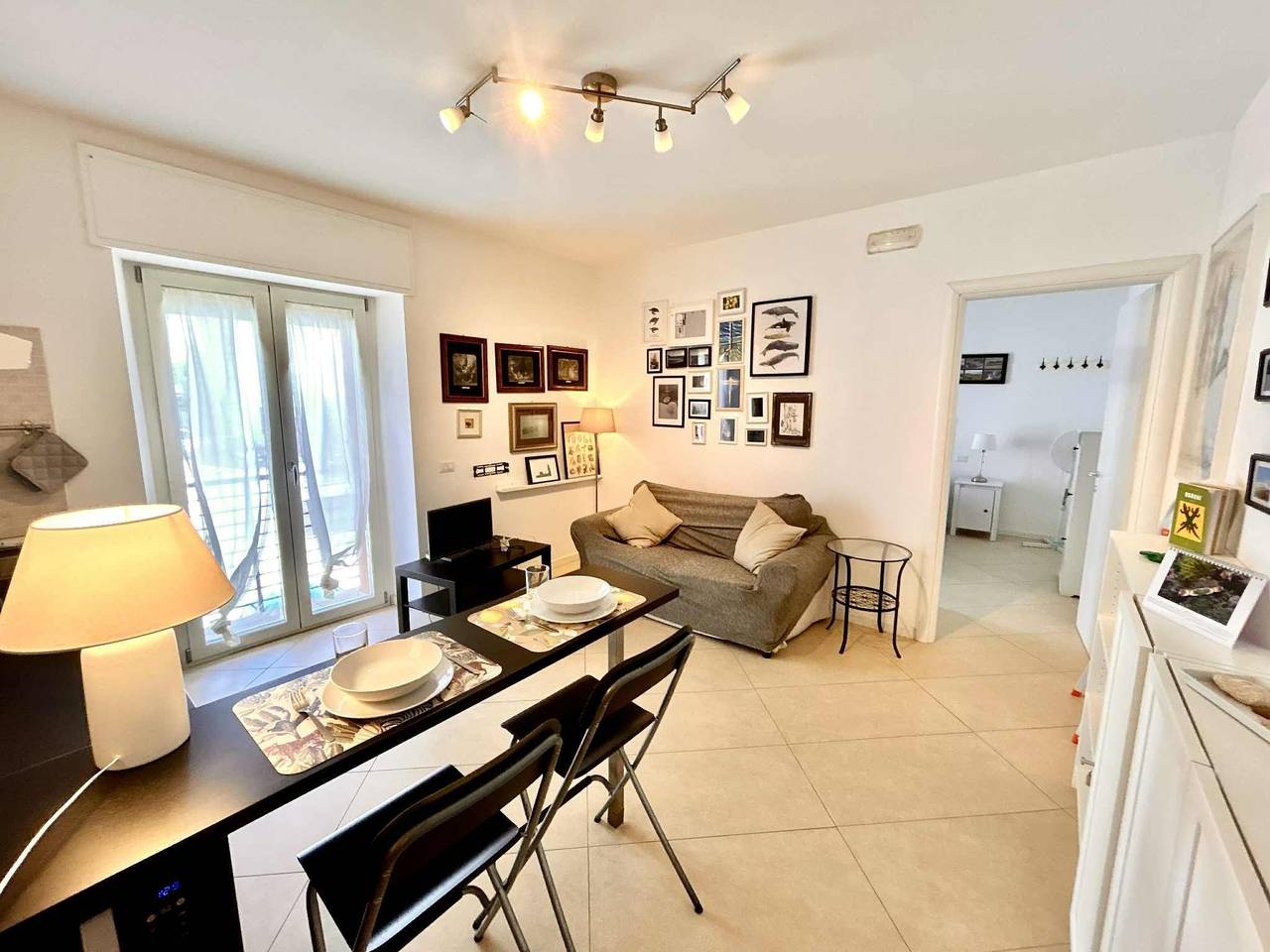 Appartement entier, Gianluca apt [centre, close to the beach, modern] in Numana, Riviera del Conero