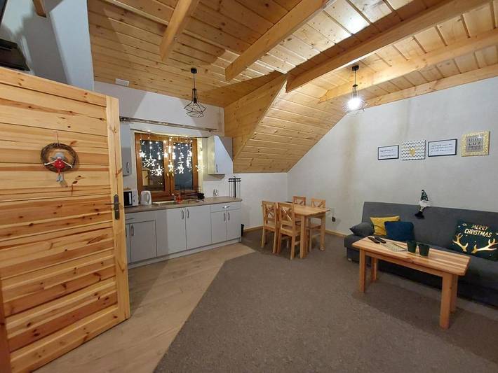 Apartament wakacyjny dla 6 osób, z basen, zwierzęta dozwolone w Zwardoń