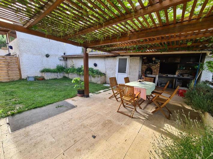 Gîte pour 2 personnes, avec terrasse et jardin à Villecerf - 3