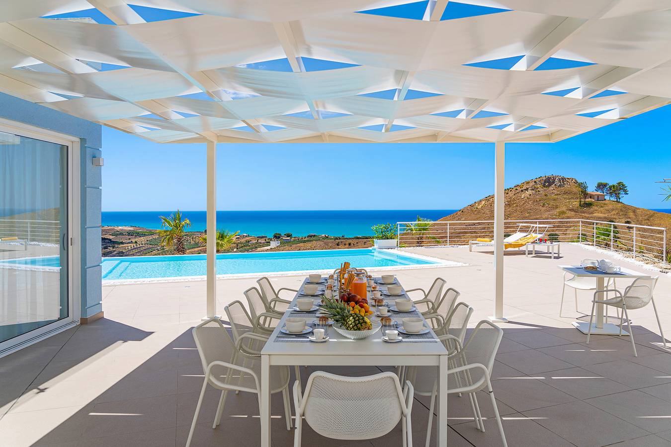 Villa Domizia in Montallegro, Agrigento Province