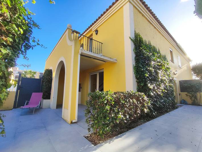 Villa pour 4 personnes, avec terrasse