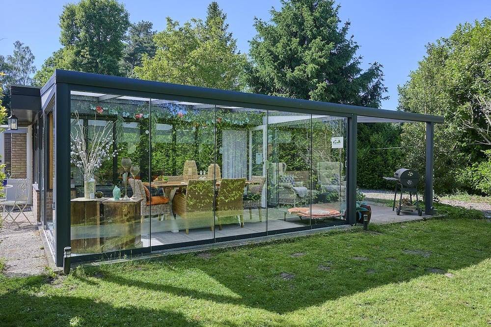 Schöner tierfreundlicher Bungalow in Rekem, Lanaken