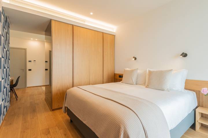 Villa für 4 Personen, mit Pool und Ausblick sowie Balkon am Comer See - 3