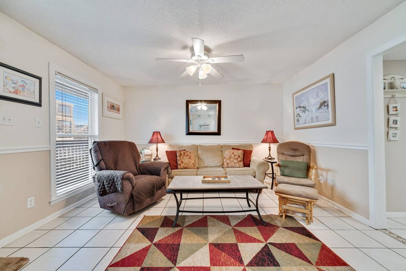 Entire apartment, The Beach Front 601- Affordable Beachfront 2 bedrooms 1 5 baths sleeps 6 in Gulf Shores, Mobile Bay